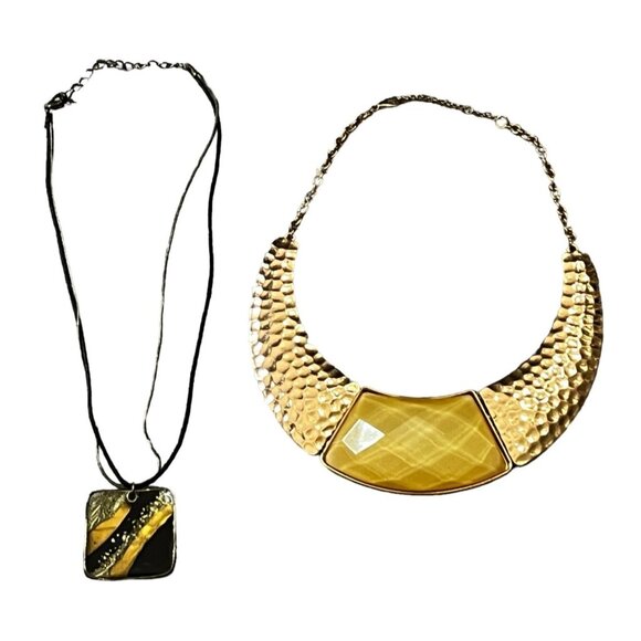 Boho Necklace Bundle of Necklaces Marbleized Glass and Pressed Gold Costume Jewe - Picture 1 of 10